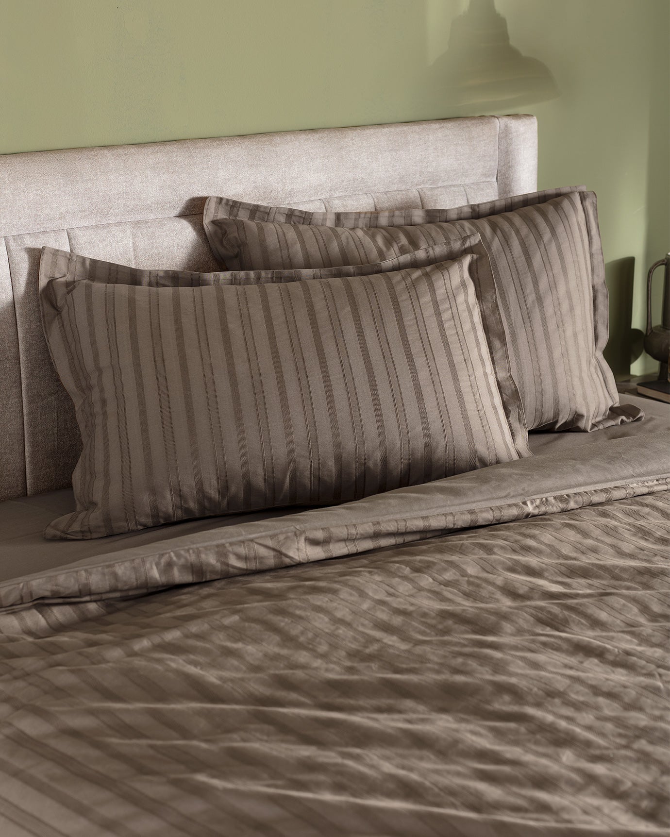 King Size 100% Cotton Dobby Weave Bedding Set, Taupe
