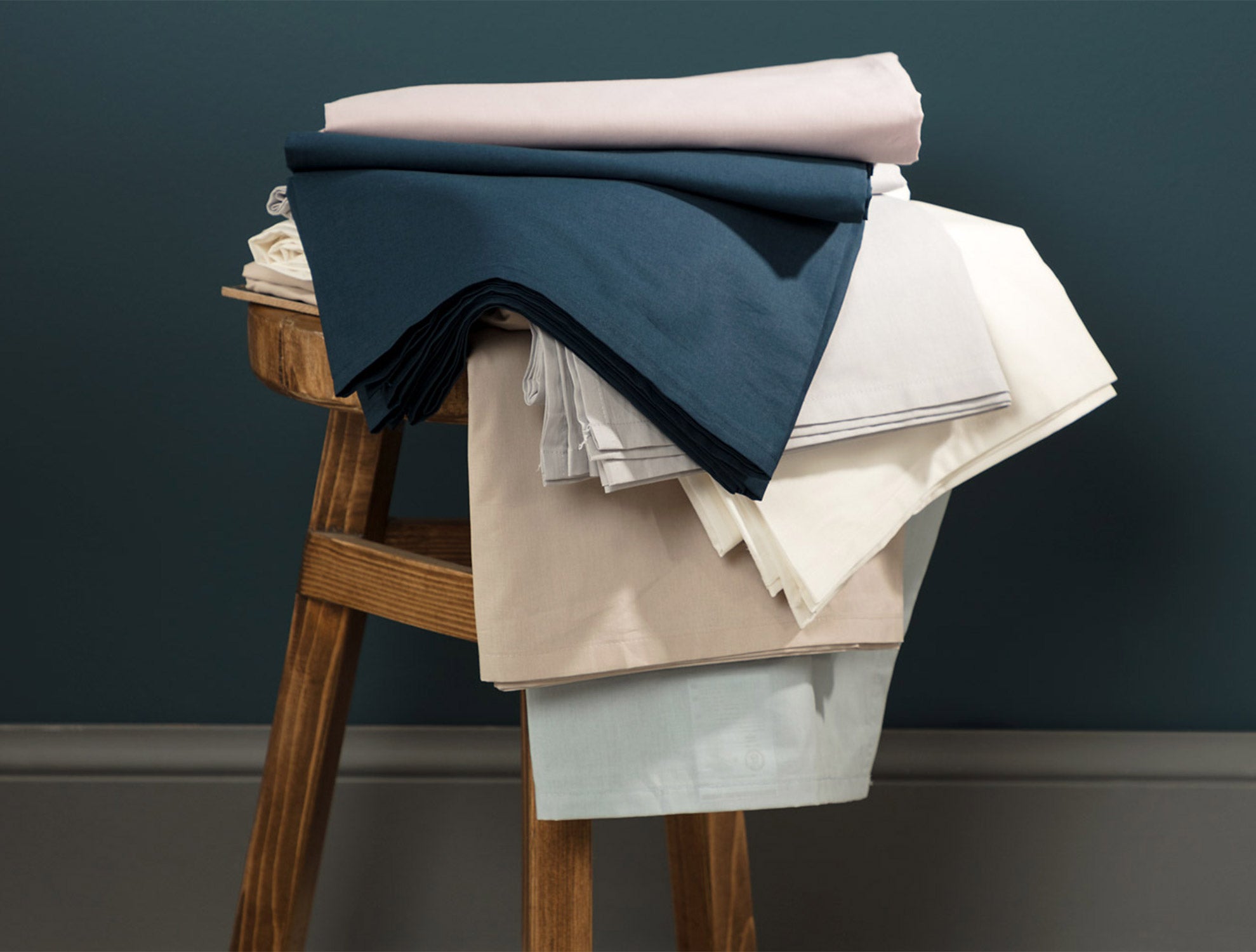 100% Cotton Ranforce Single Fitted Sheet - Soft, Breathable Bedding