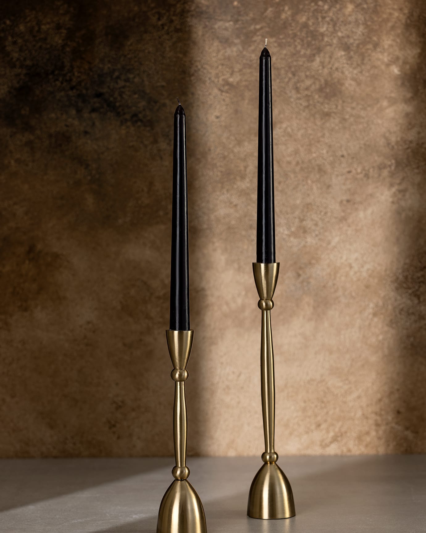 Paraffin Taper Candle - Elegant Répertoire Collection