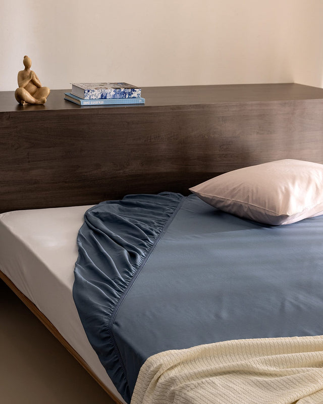 Premium 100% Cotton Sateen Twin Fitted Sheet - Dark Blue