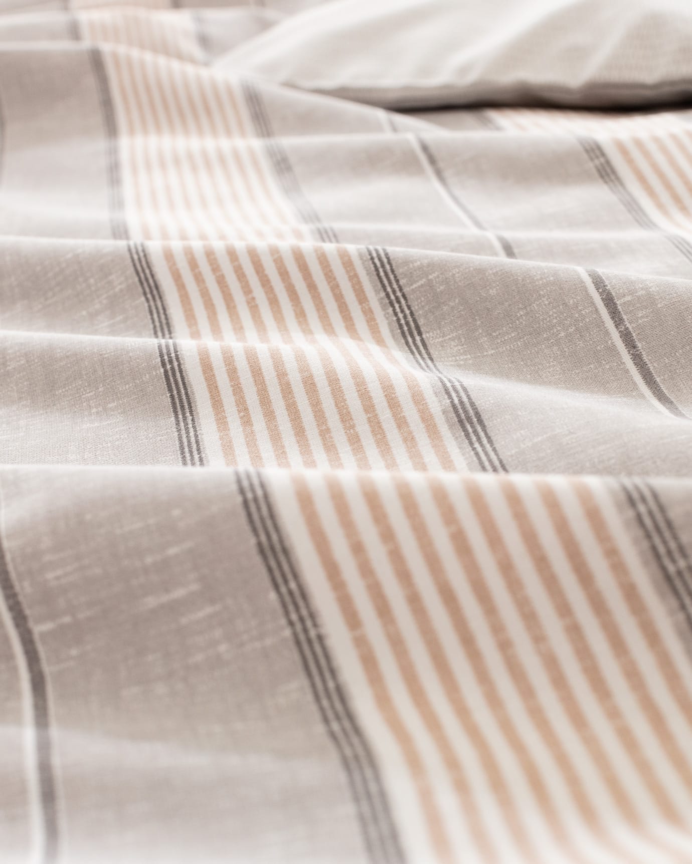Cotton Blend King Size Duvet Cover Set - Printed Grey/Beige