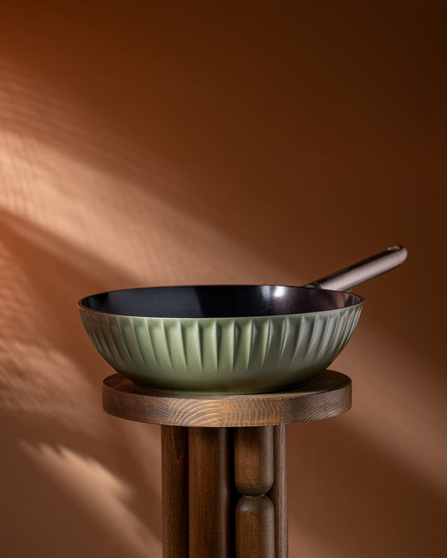 Freya 30cm Green Nonstick Wok Pan - Stir-Fry Cookware