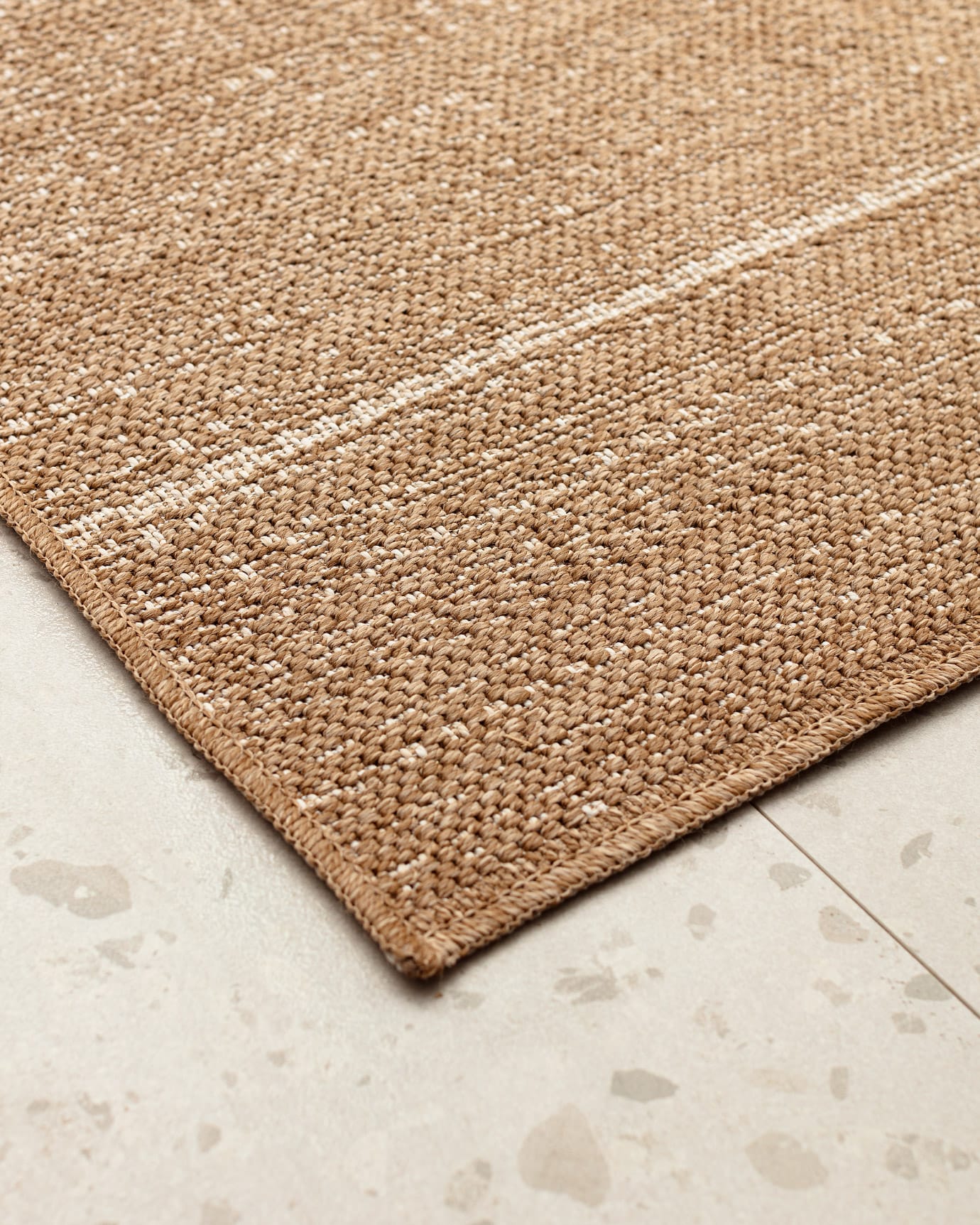 Durable Polypropylene Flatweave Rug - Melanee Beige & Ecru Design