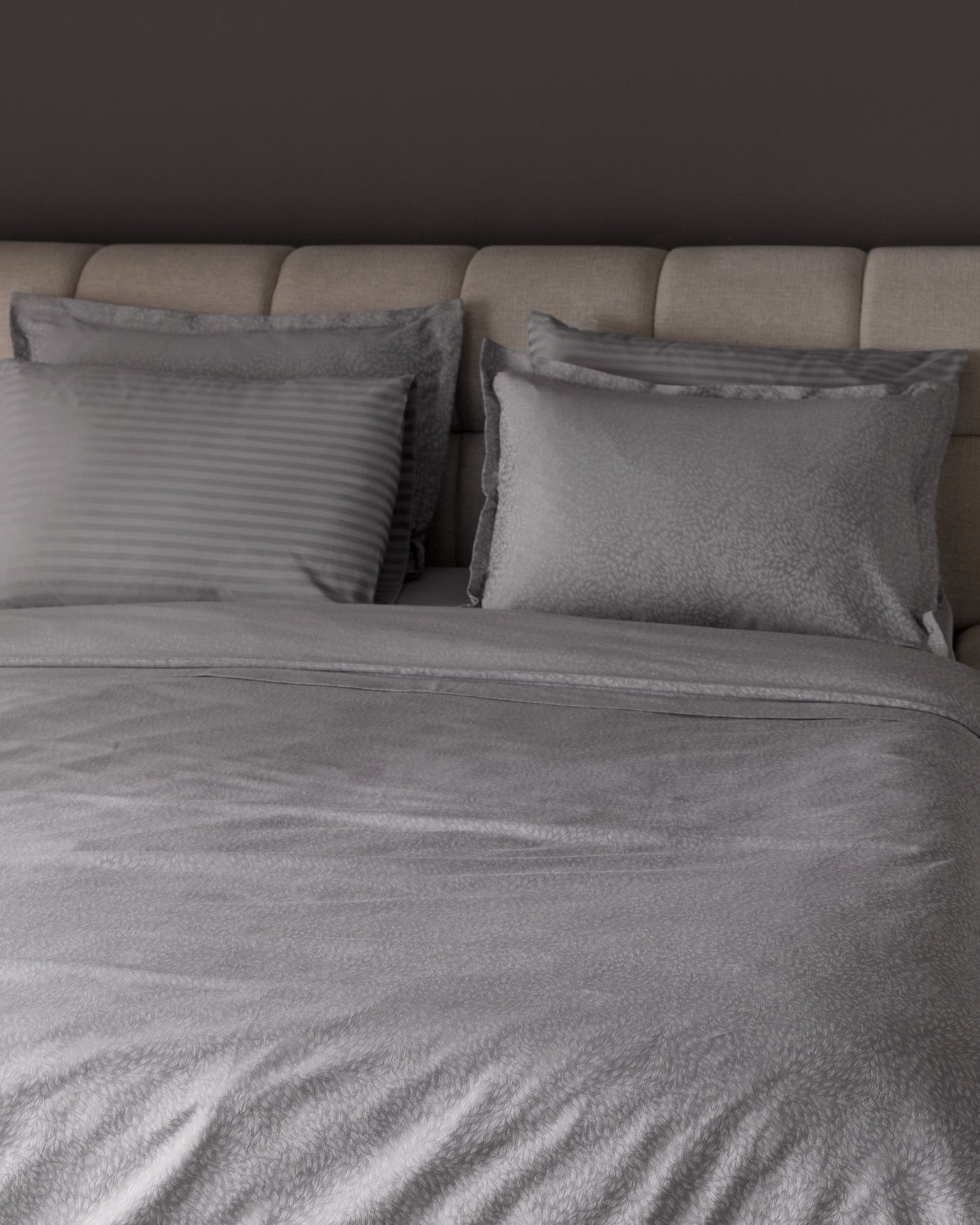 Cotton Blend Double Duvet Set - Soft Jacquard Sateen