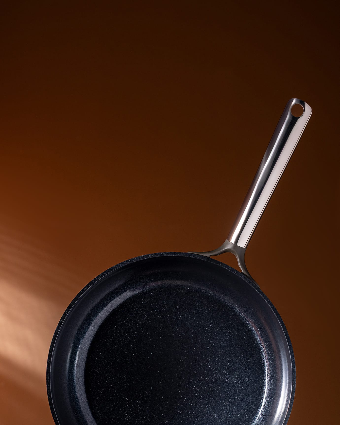 Freya 28 cm Brown Skillet Pan - Versatile Cookware