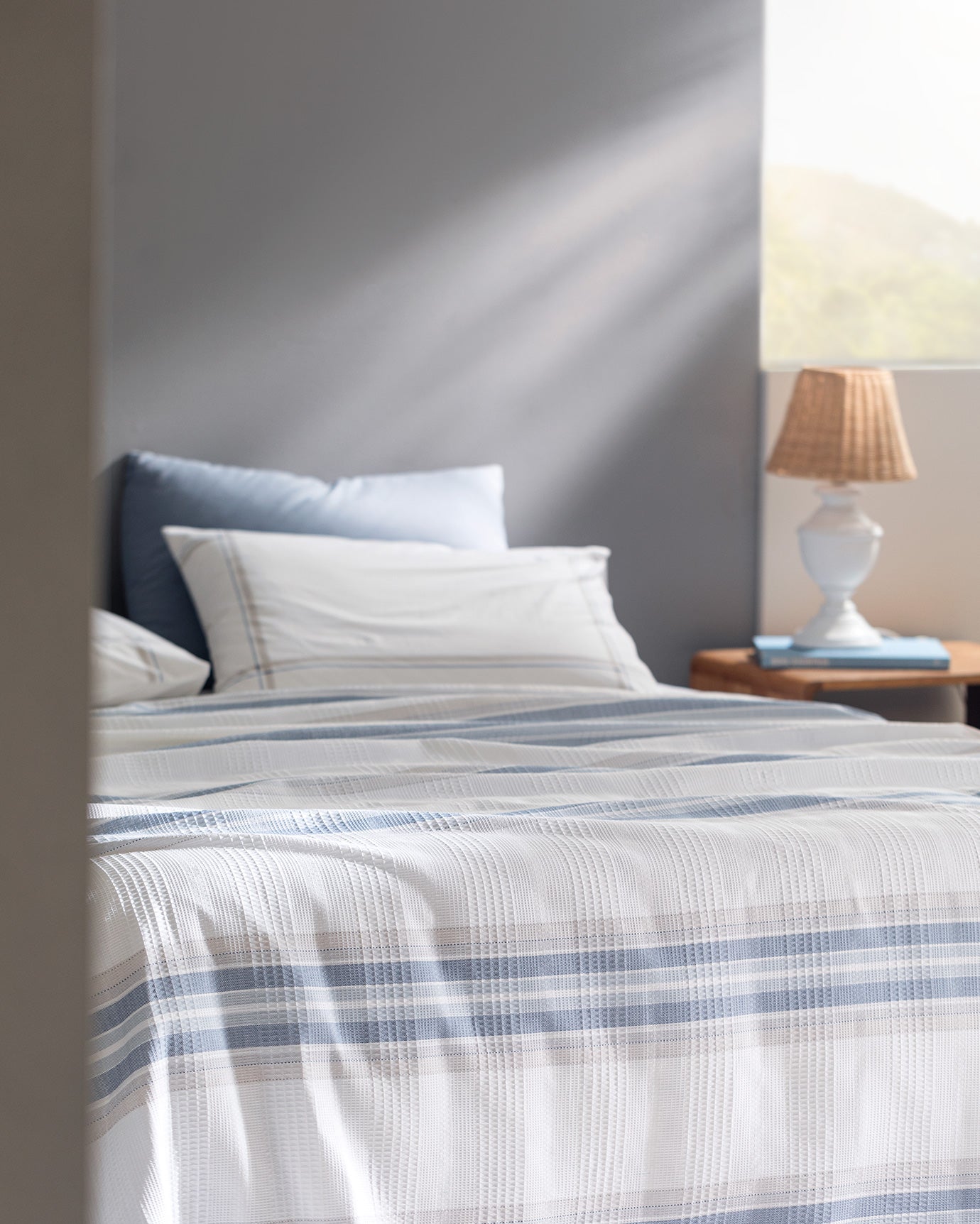 Juego de ropa de cama King Size Ecocell de algodón piqué estampado, azul marino gris