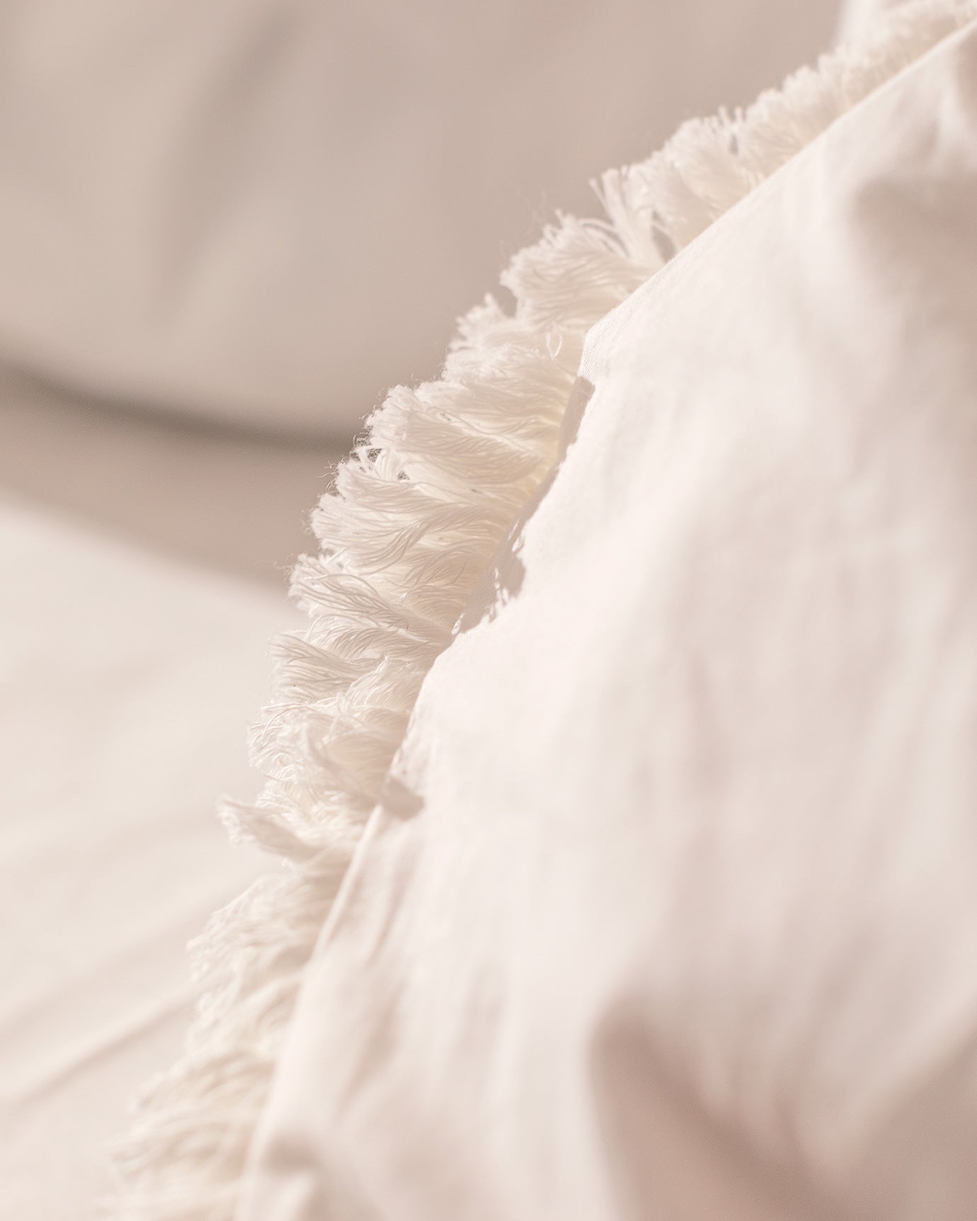 King Size Tasseled Duvet Cover Bedding Set