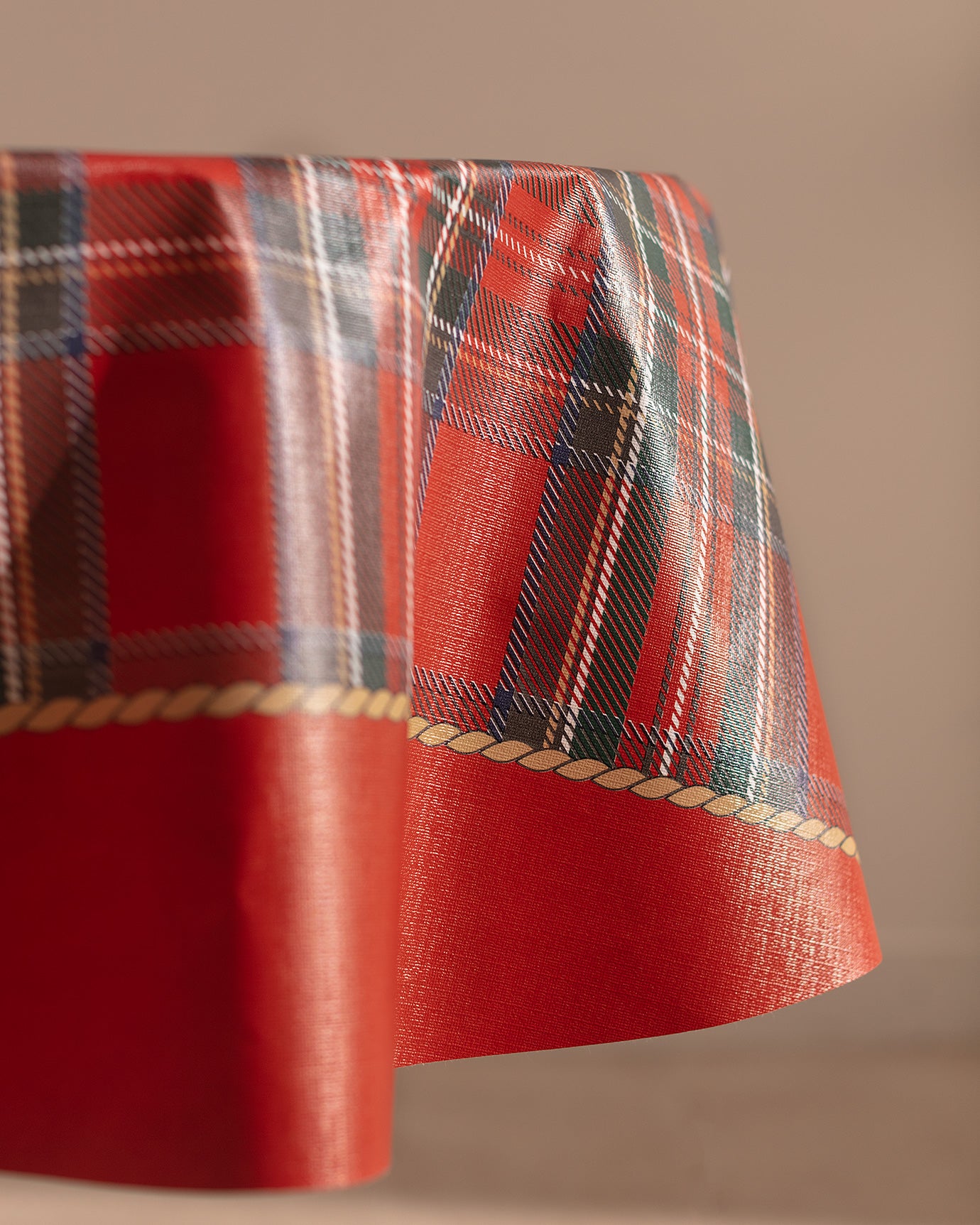 Versatile PVC Tablecloth - Everyday Elegance & Spill Protection