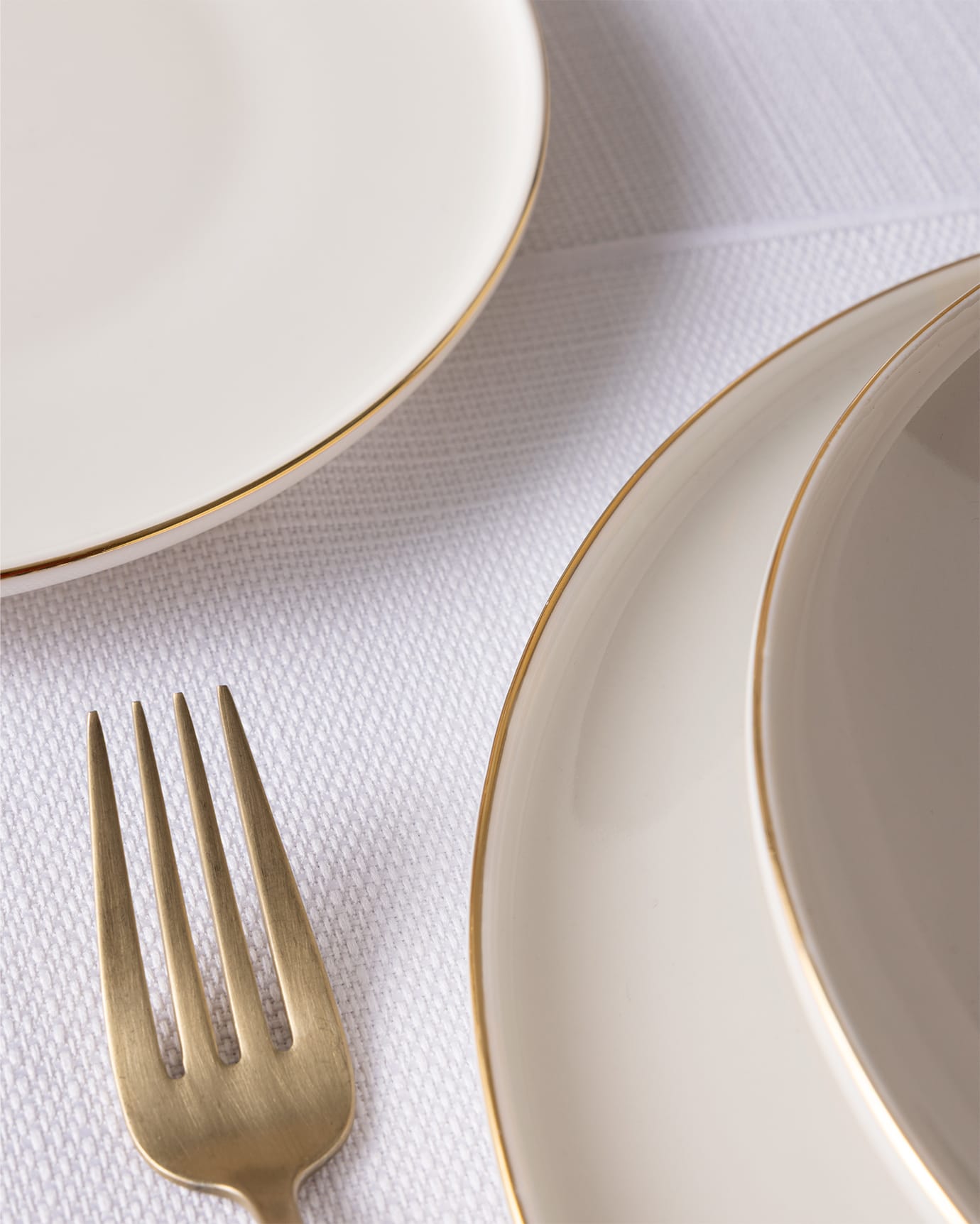 New Bone China 24-Piece Dinner Set - White & Gold Mirage