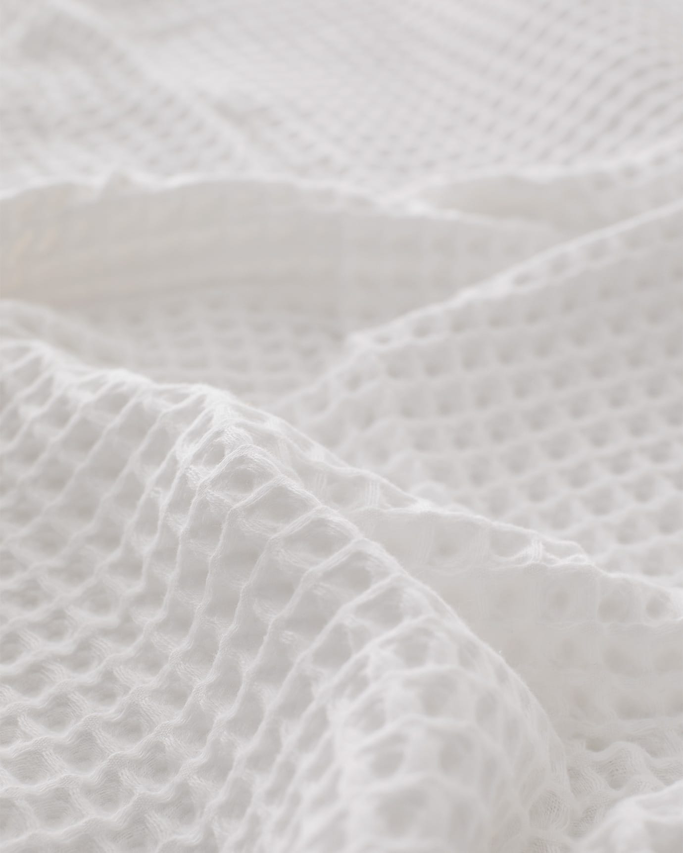 Beatrice Double Bedspread - Elegant Full/Queen Bed Cover