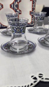 Premium Turkse Theeglazen en Schotelset met Patroon - 6 Stuks