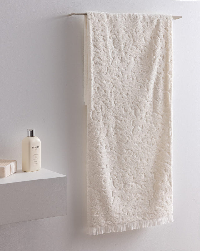 100% Cotton Soft & Absorbent Bath Towel