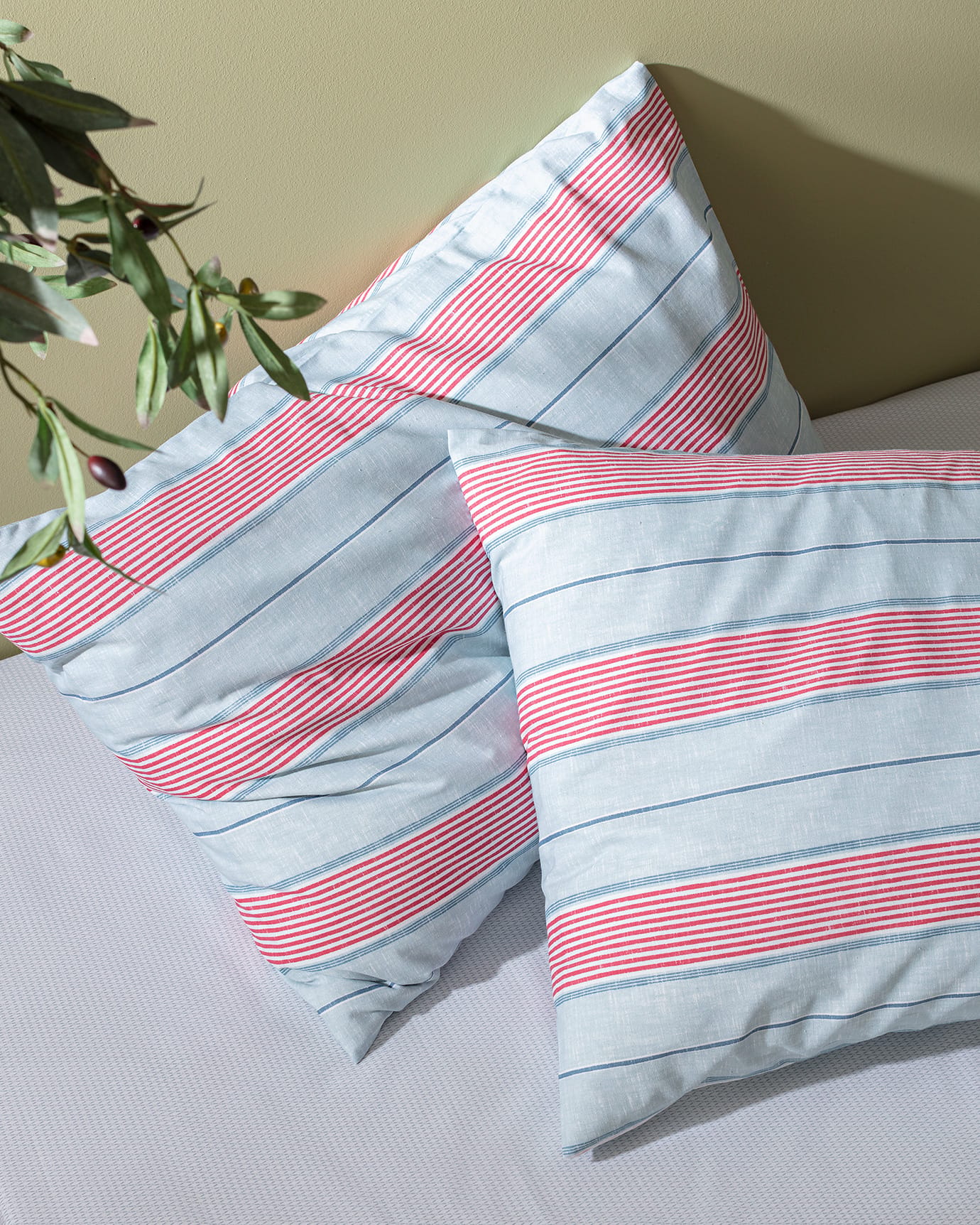 Printed Cotton Twin Duvet Cover Set - Blue & Red