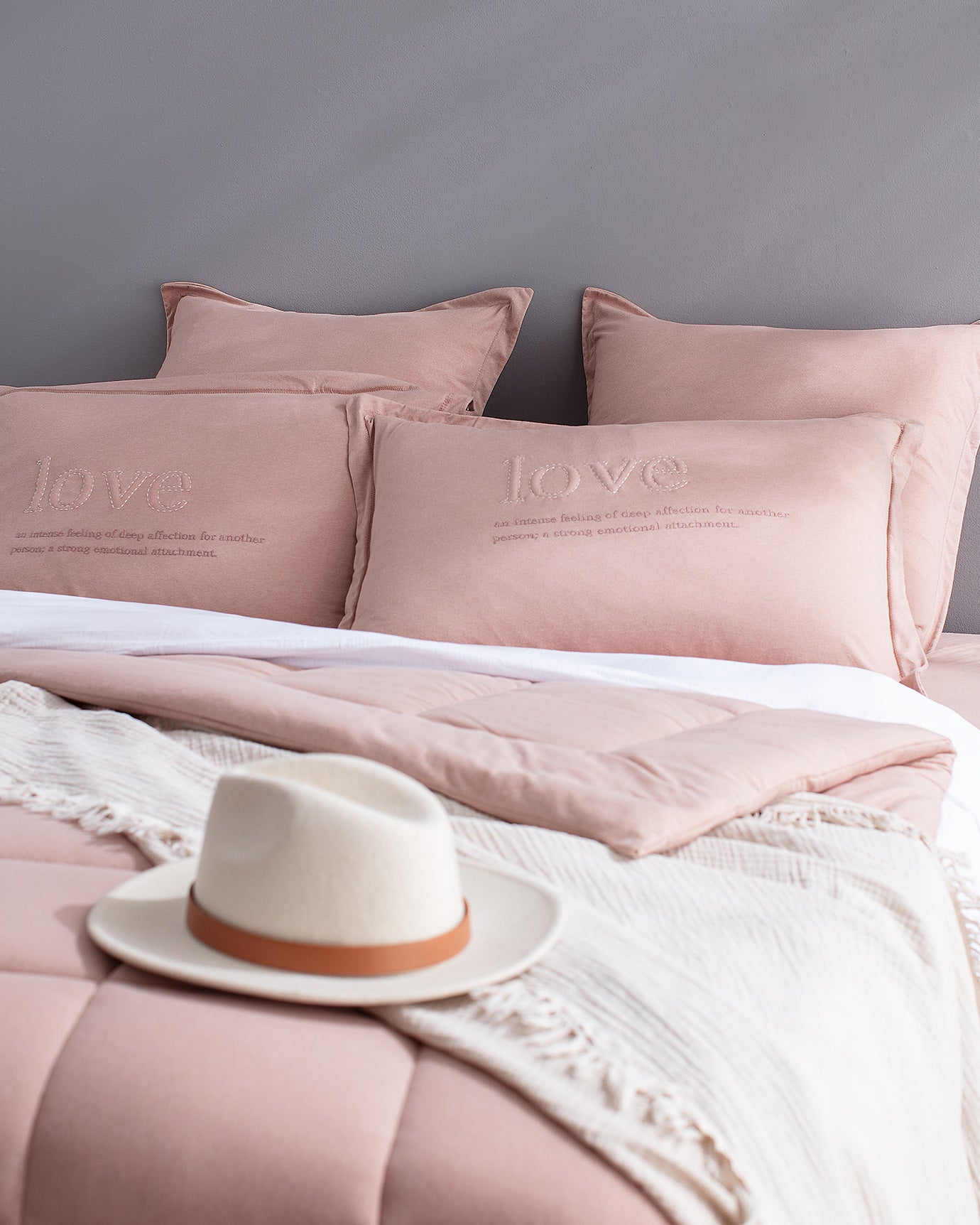 Polyester-Cotton Single Sleep Set - SuperSoft Comfort