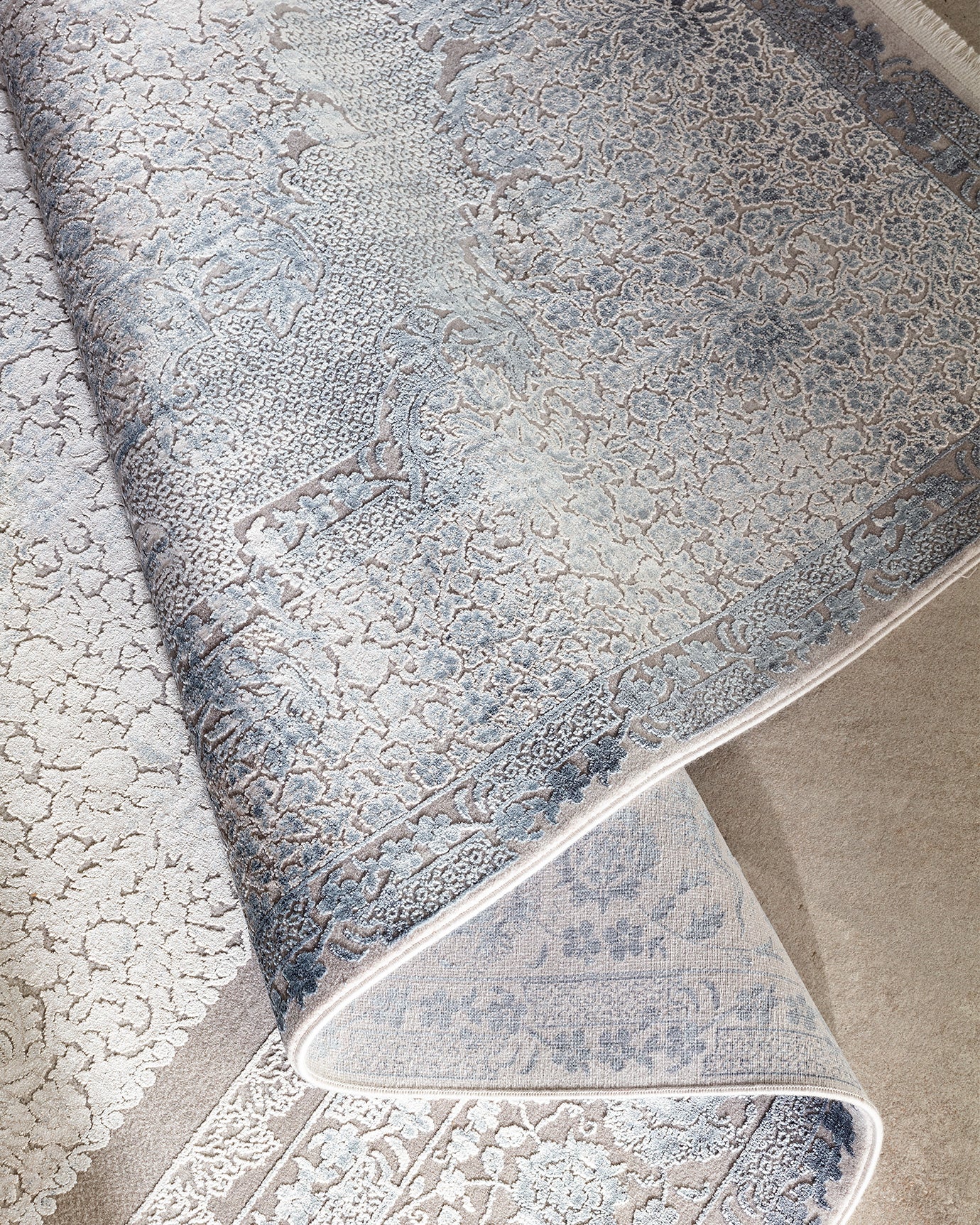 Brantes Modern Abstract Area Rug - Soft Indoor Floor Decor