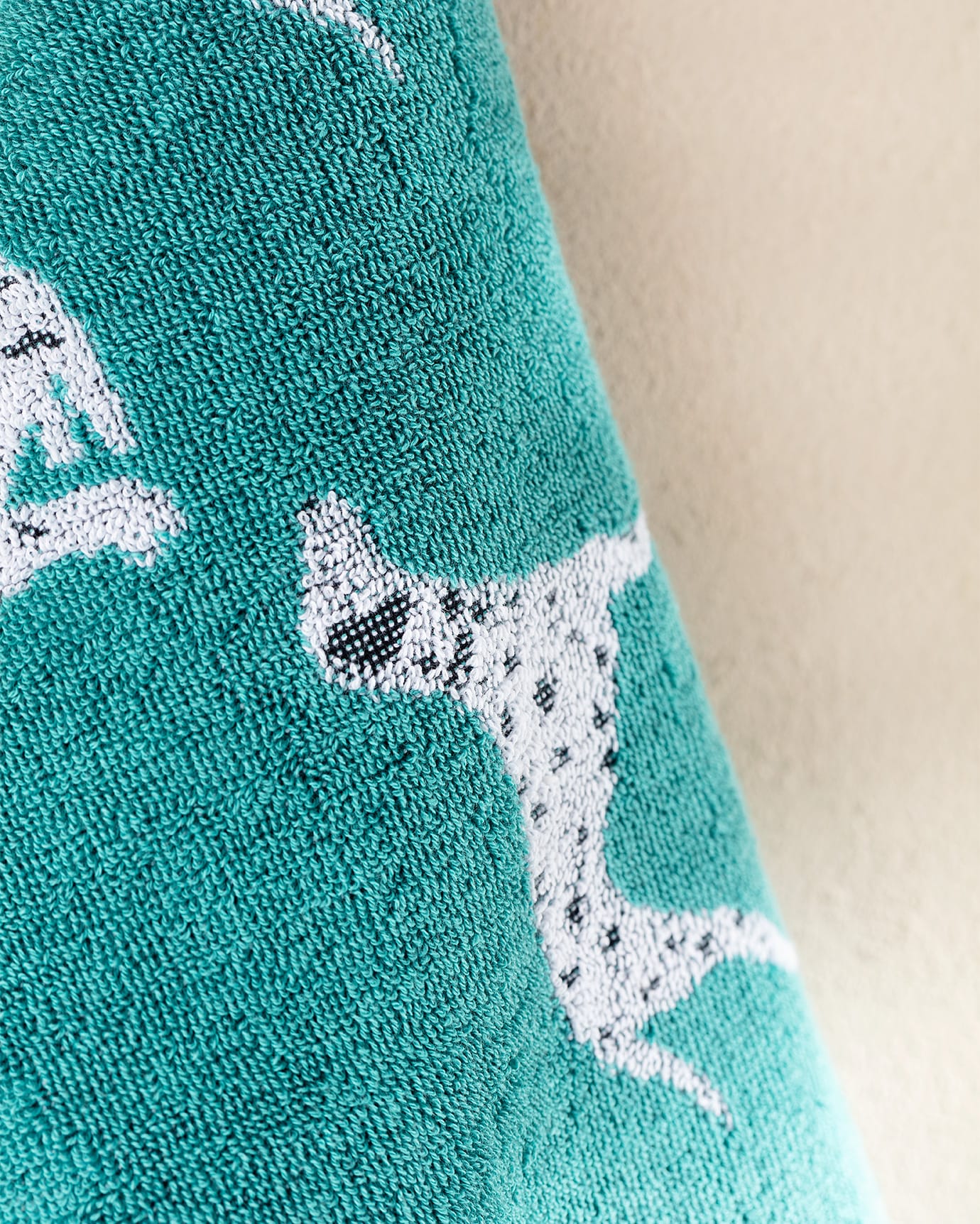 100% Cotton Face Towel - Dalmatian Yarn-Dyed Pattern