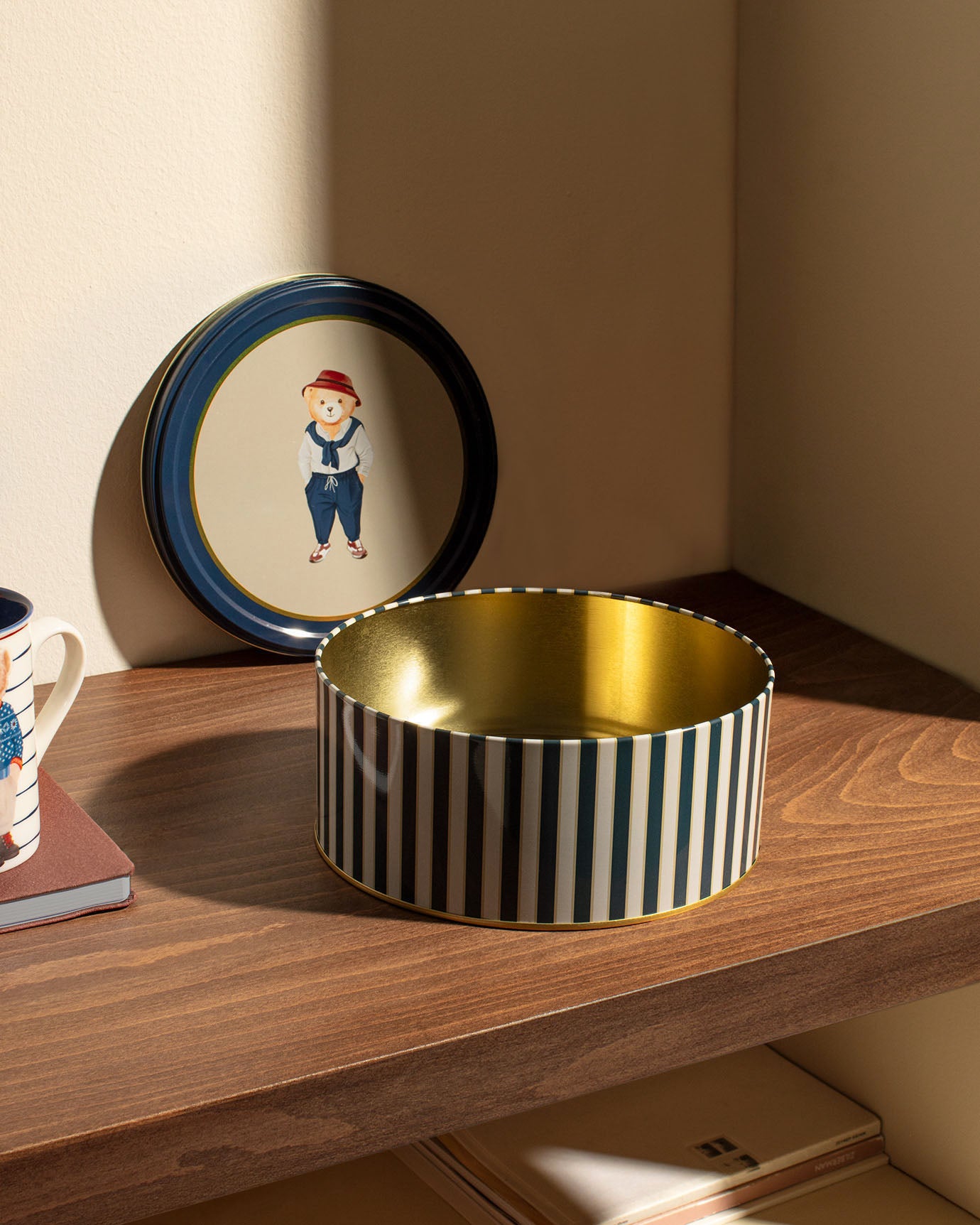 Elegant Metal Storage Box - Round Jasmin Navy Beige Food Safe