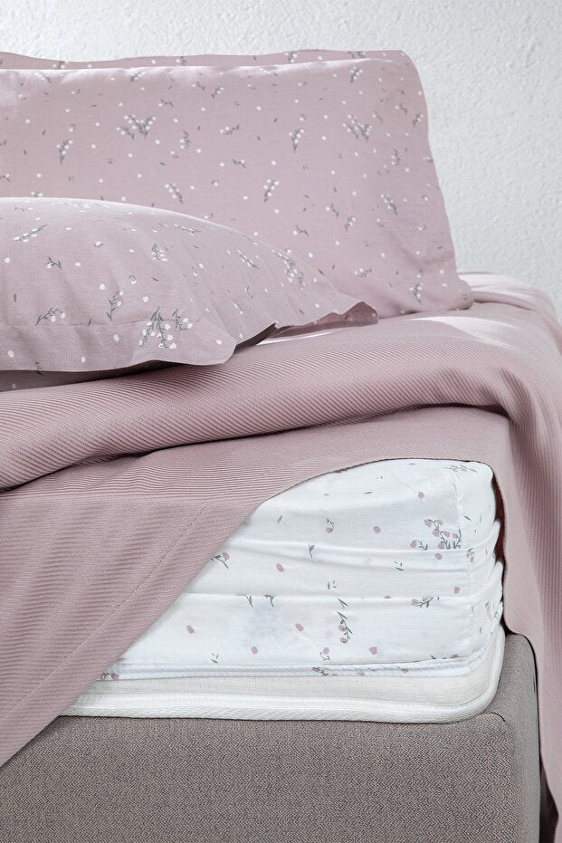 Ramona Double Size Bamboo Cotton Pique Bedding Set - Plum