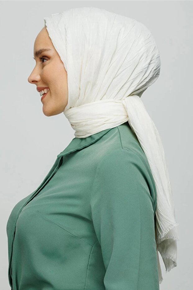 Women's Bamboo Crinkle Shawl - Iron-Free