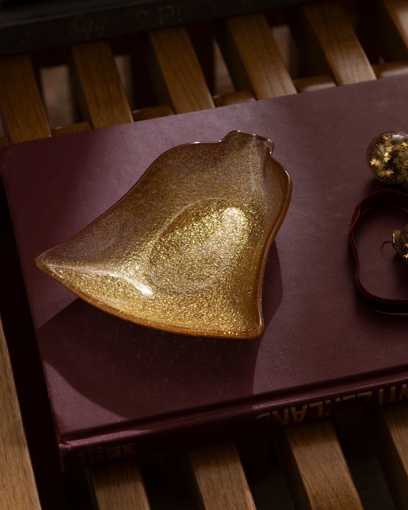 Elegant Glass Decorative Plate - Grelot Gold Finish