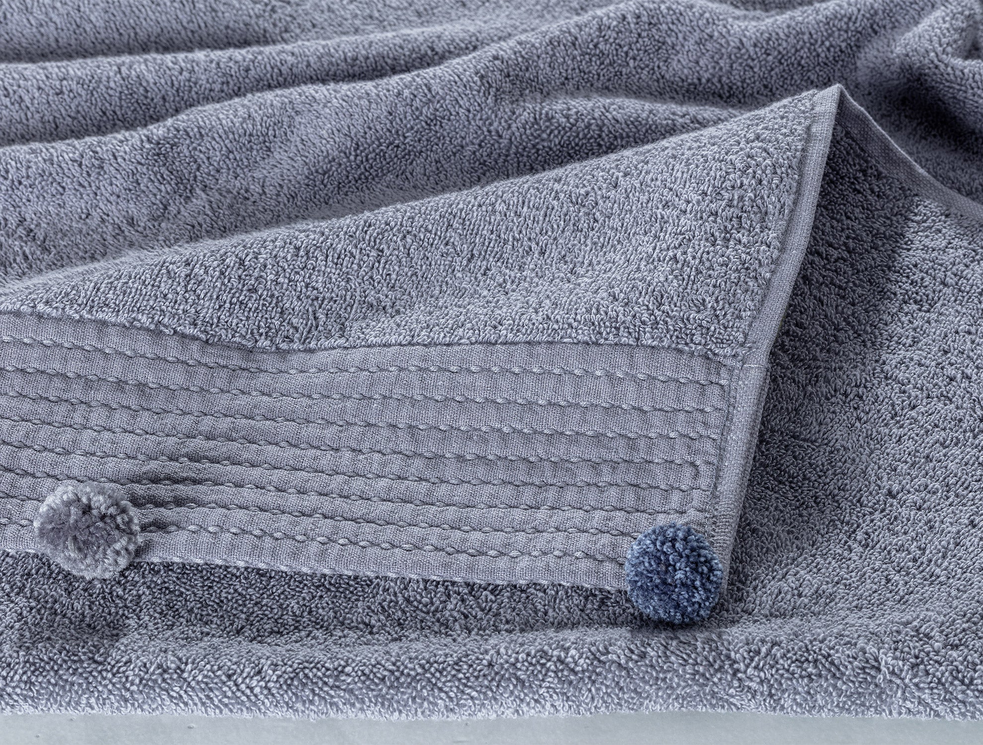 Luxury Soft Bath Towel - Highly Absorbent & Plush Bathroom Essential