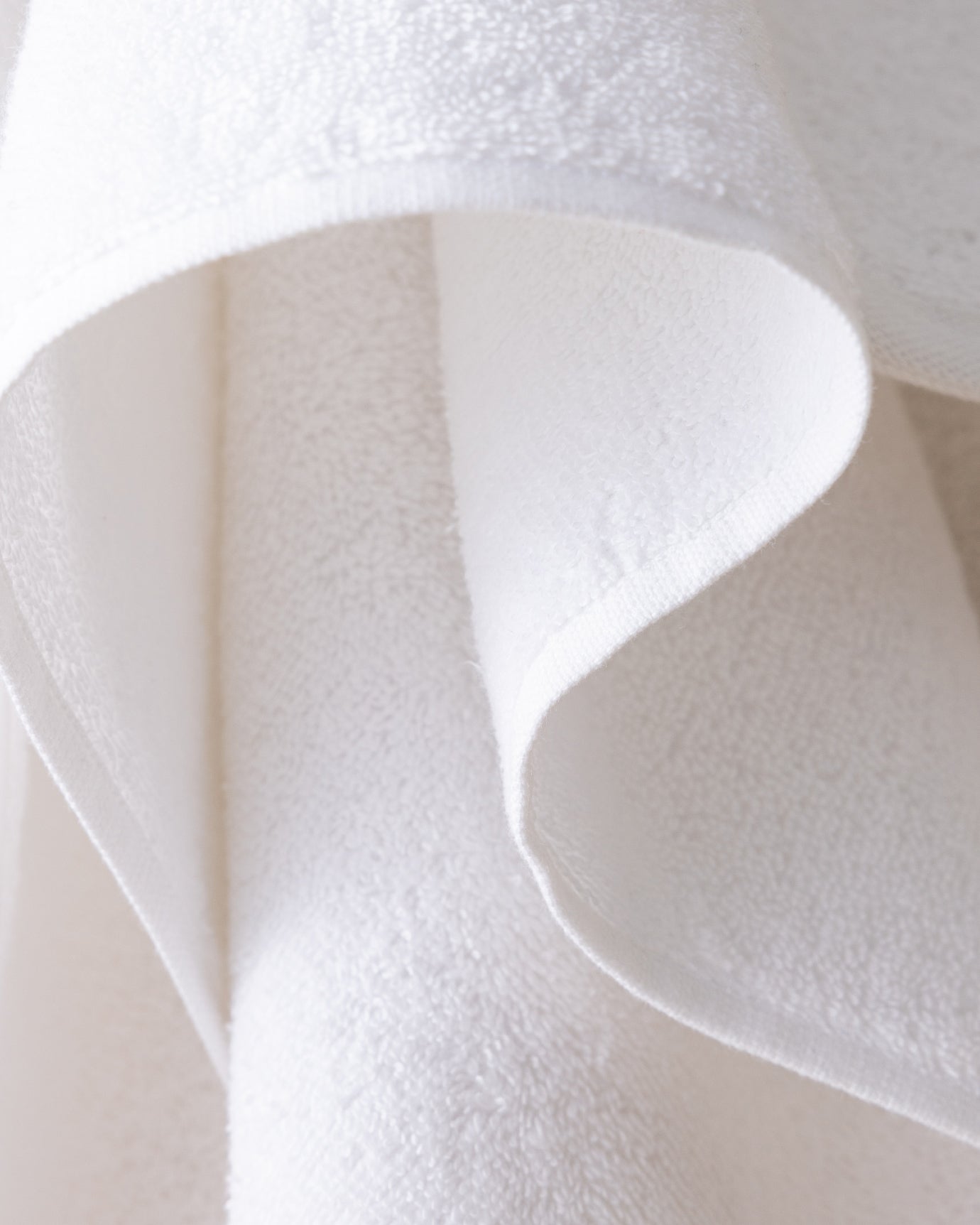 100% Cotton Face Towel - Embroidered Delor Design