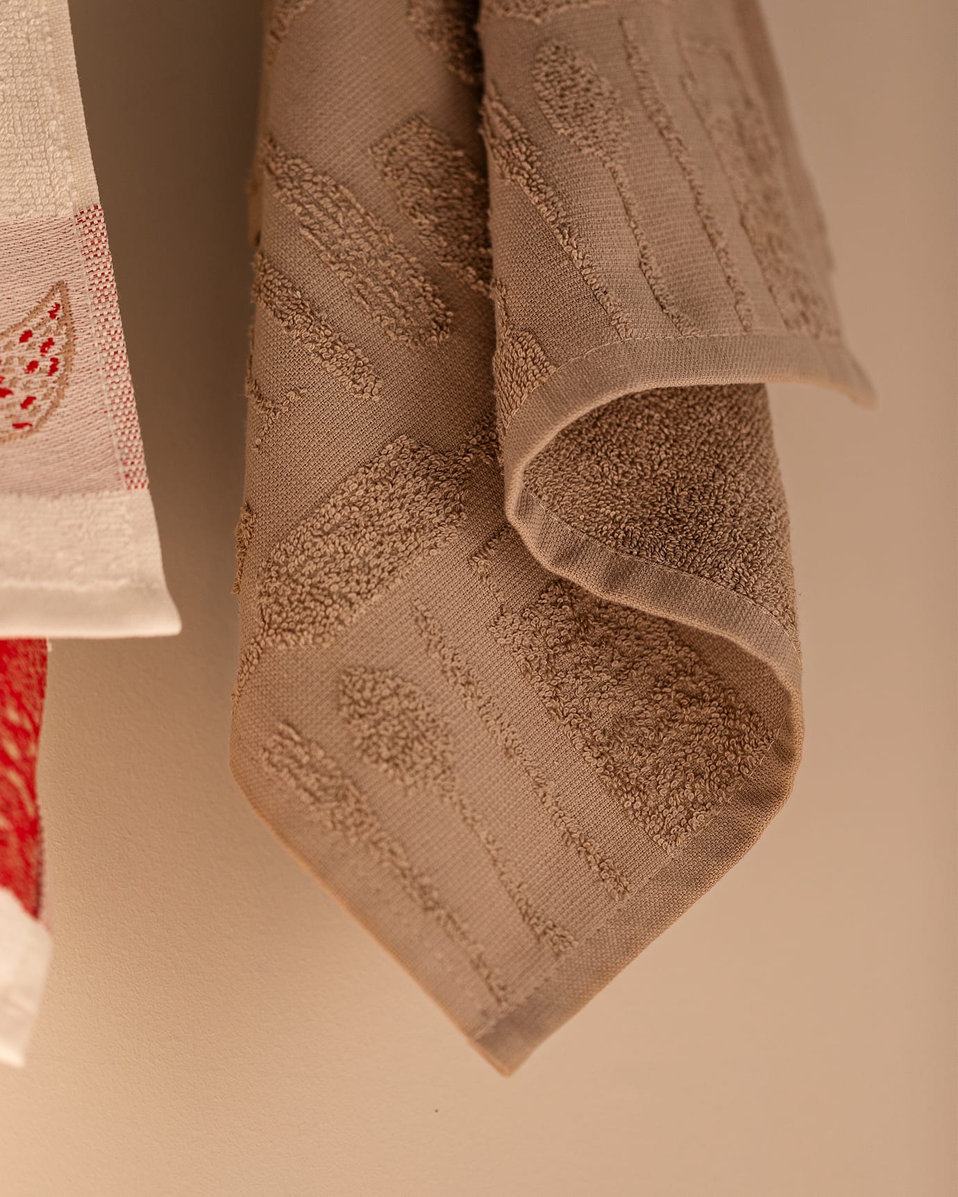 Poulette Kitchen Towel Set - Absorbent Dish Towels & Cloths