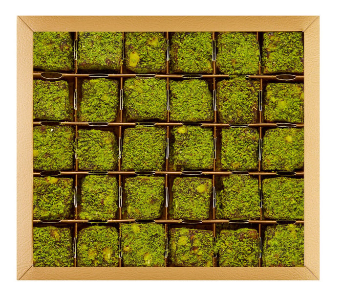 Premium Vegan Pistachio Dusted Turkish Delight Gift Box