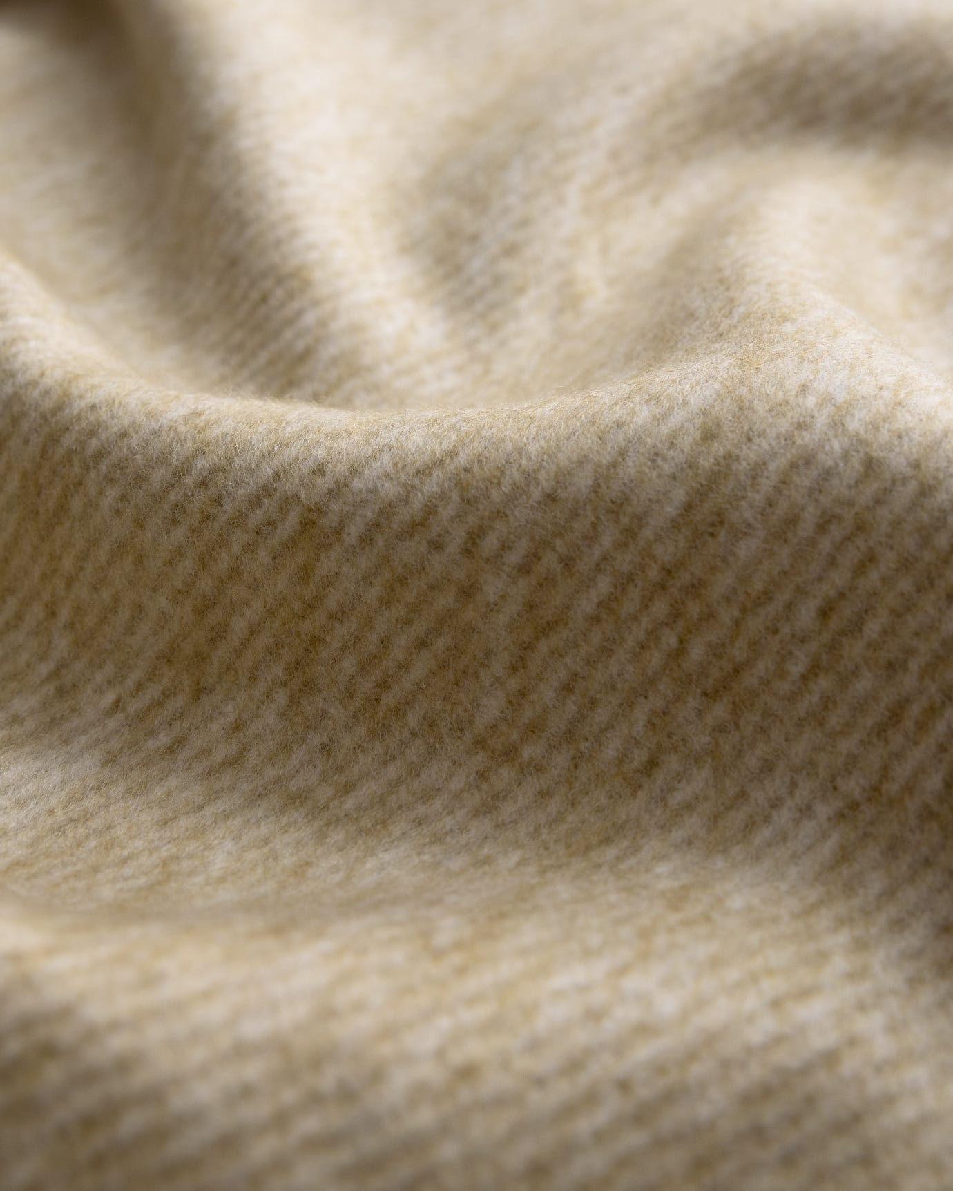 Polyamide-Acrylic Double Blanket - Soft & Cozy Comfort