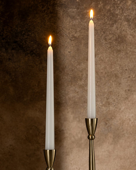 Elegant 25cm Ecru Taper Candle - Decorative Home Accent