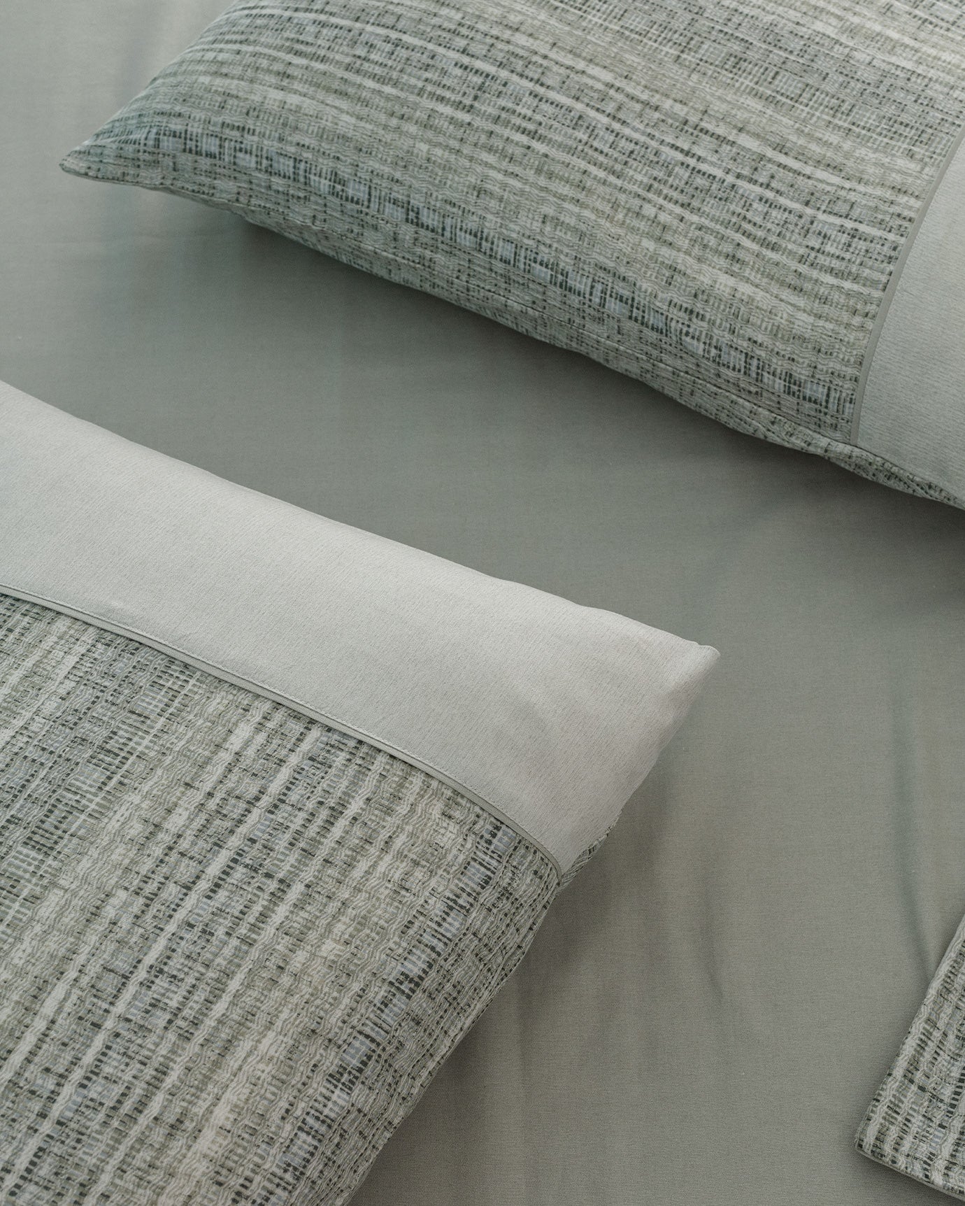 100% Cotton Double Size Duvet Cover Set - Crepe Printed Design