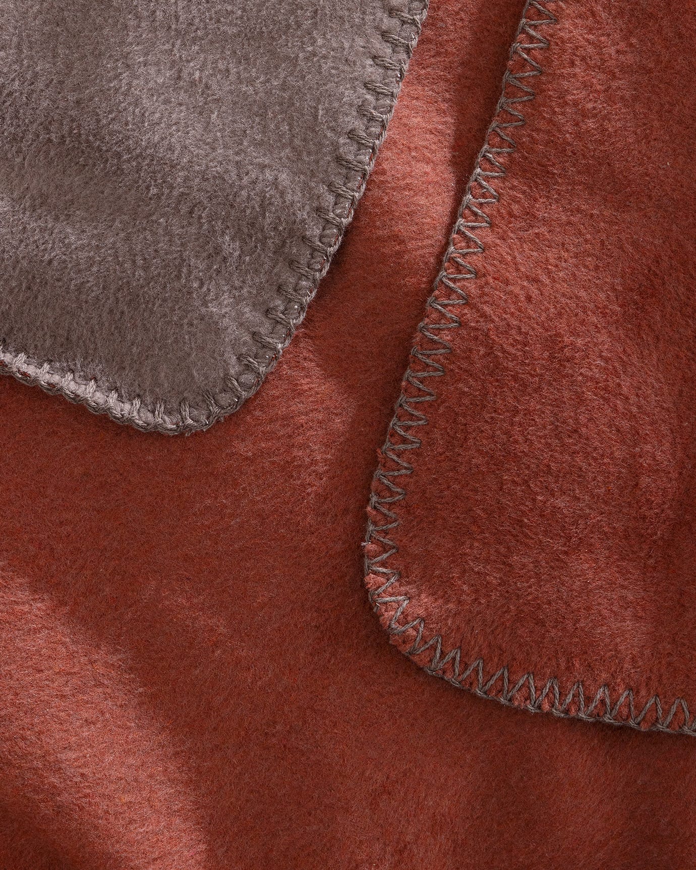 Luxurious Jacquard Cotton Blend Single Blanket - Soft & Stylish Comfort