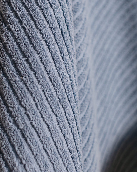 Premium 100% Cotton Towel - Soft & Absorbent Comfort