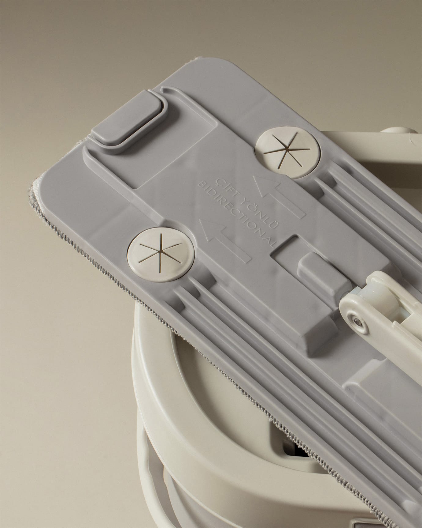 Plastic & Metal 3-Compartment Mop Set - Integrated Cleaning System