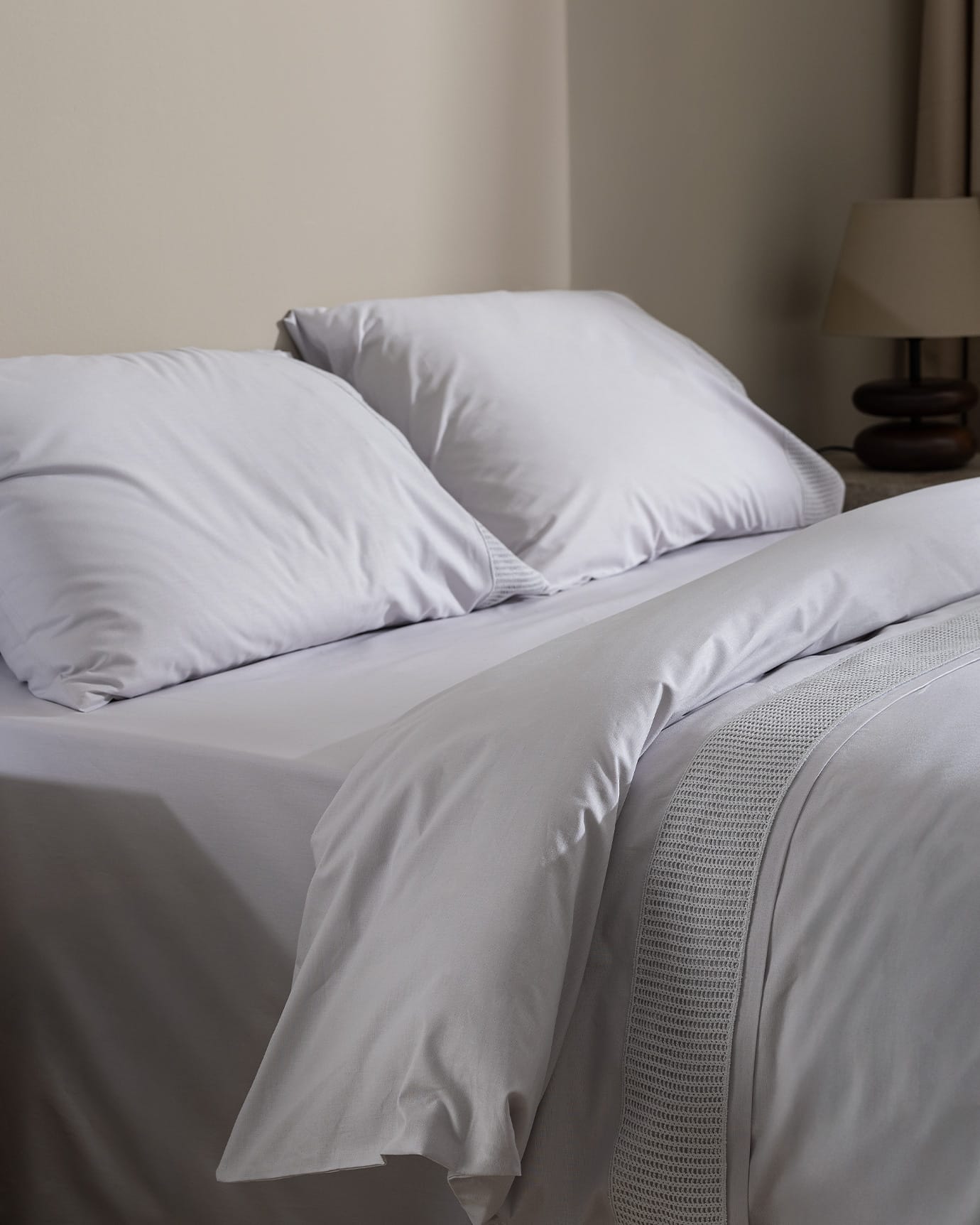 Yuviera Embroidered 100% Cotton Double Duvet Cover Set