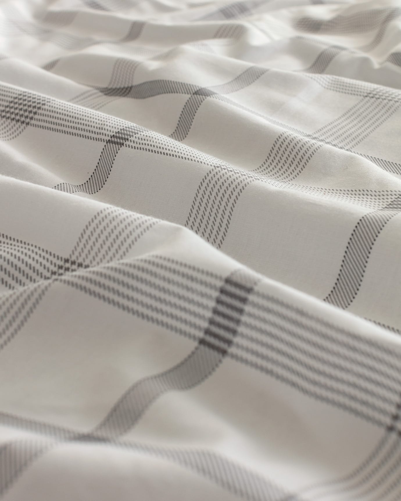 Cotton King Size Printed Bedding Set - Aluin
