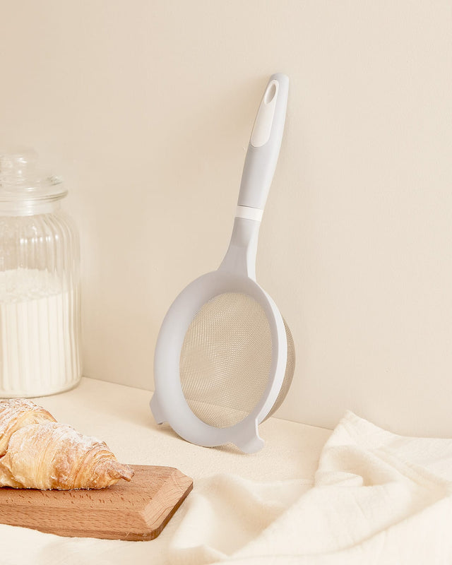 14.5cm Fine Mesh Kitchen Food Strainer