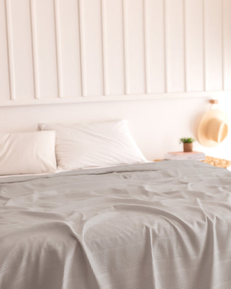 100% Cotton Double Pique Bedspread - Carded Flat Weave