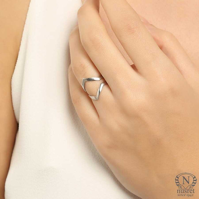 Sterling Silver Zigzag Ring - Adjustable, Minimalist Design