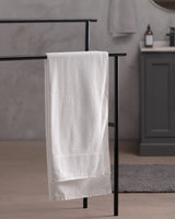 Luxury Jacquard Bath Towel - Ultra Soft & Absorbent Hotel Collection