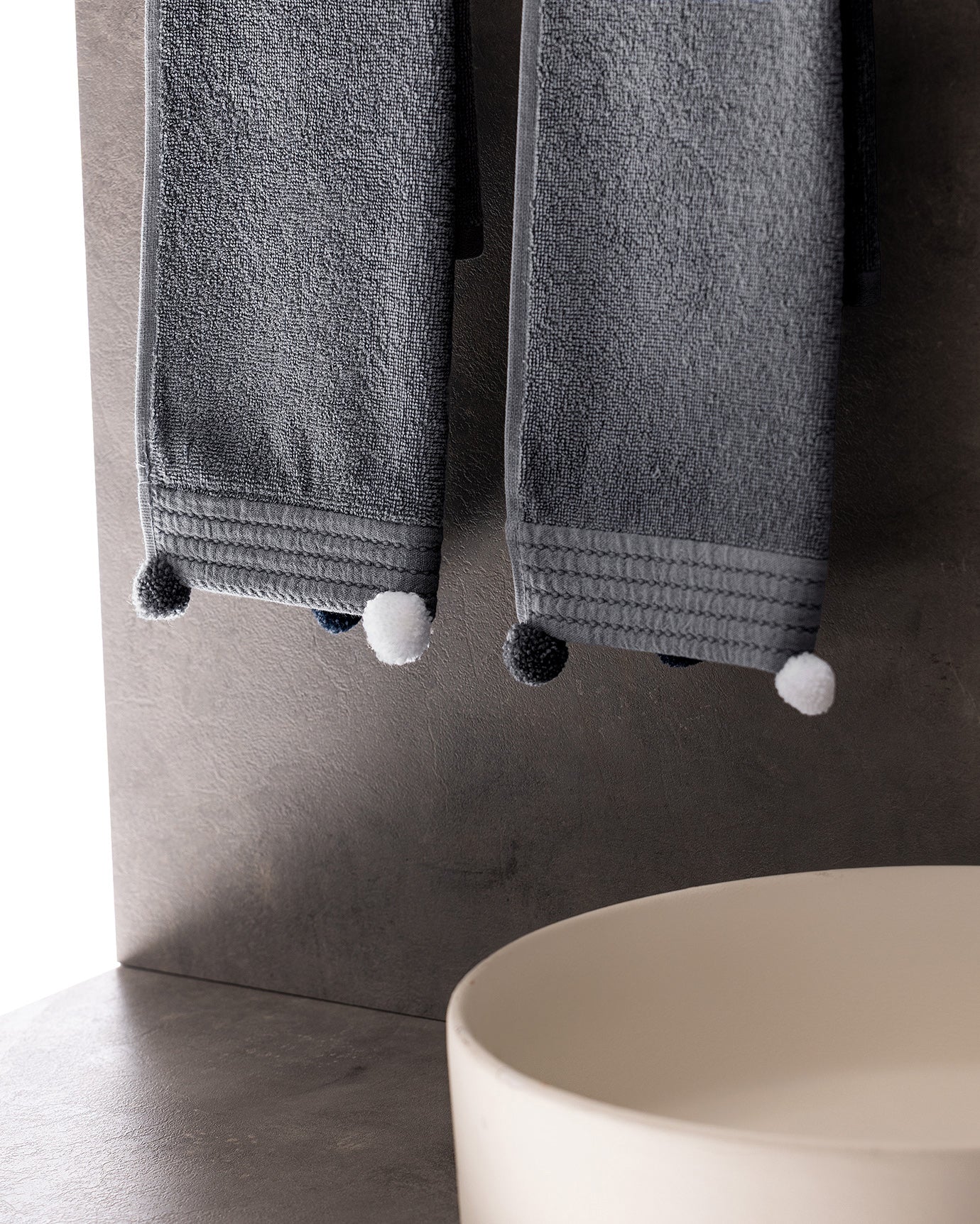100% Cotton Hand Towel Set of 2 - Valerie Luxury Collection