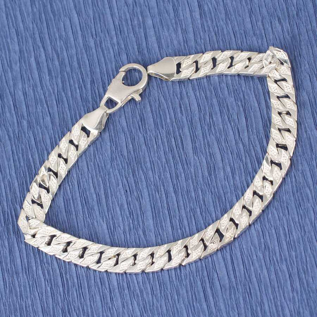 Premium Delicate Silvered Link Confection