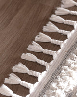 Luxurious Polyester Area Rug - Modern Grey Soft Pile Comfort