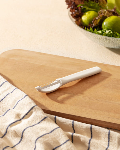 Ergonomic Y-Shape Vegetable Peeler for Fruits and Vegetables