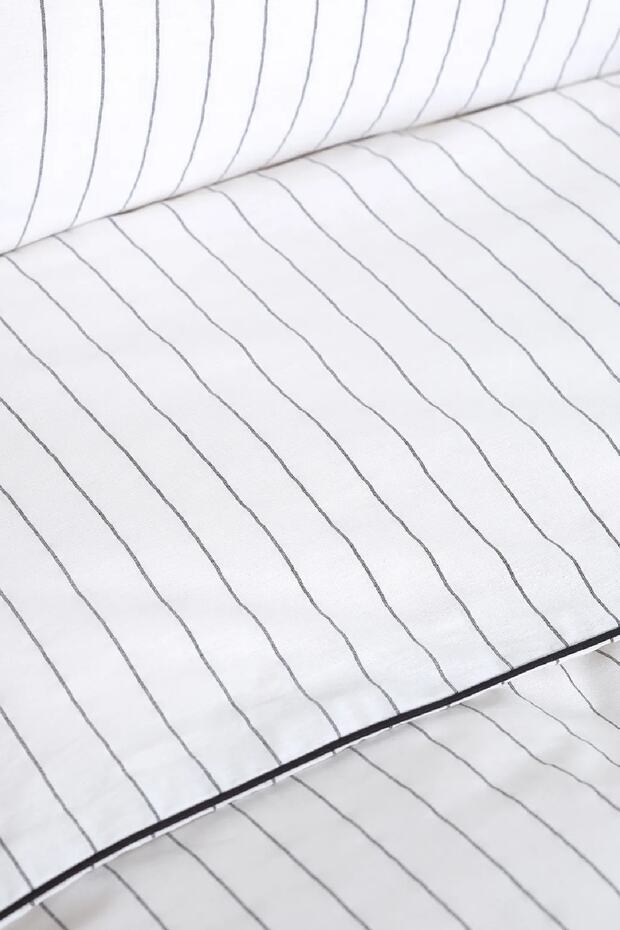 Misha 100% Cotton Double Duvet Cover Set - Pinstripe