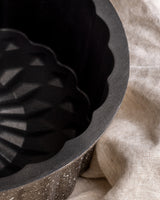 Melay Design Non-Stick Cake Pan, Mink Gray