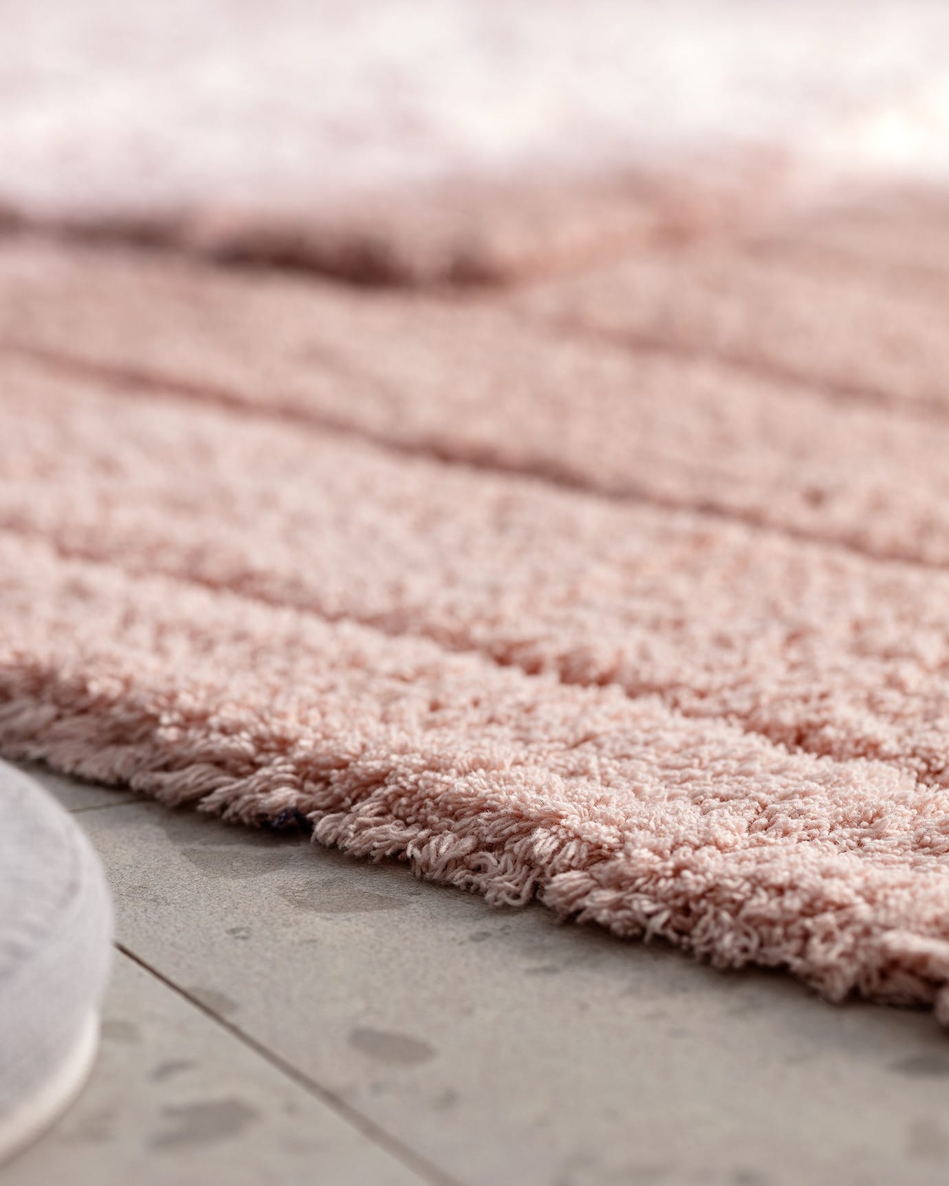 Porcelain 2-Piece Tea Mug Set - Subtle Charm Collection