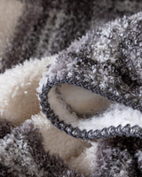 Luxurious Sherpa Blanket - Ultra-Soft & Reversible Design