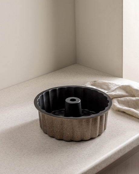 Melay Design Non-Stick Cake Pan, Mink Gray