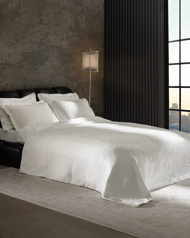 Cotton Blend 7-Piece Bridal Bedding Set - Pristine White Comfort